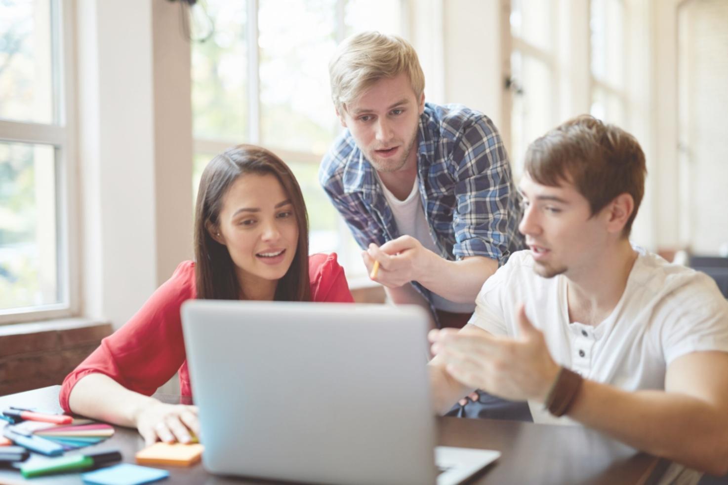 Gründungsteam bei der Entwicklung der ersten Prototypen
